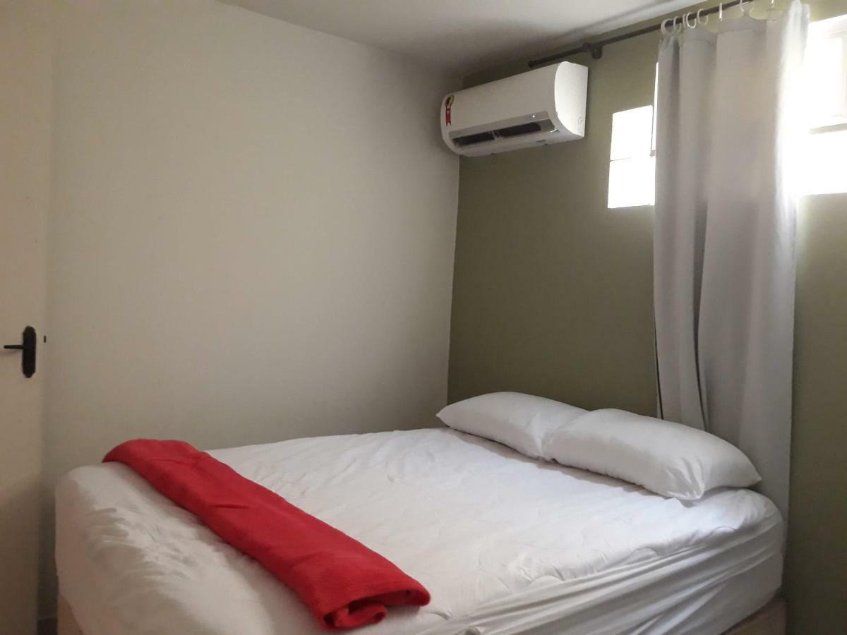 Casa 2 Quartos บอมบินญัส ภายนอก รูปภาพ